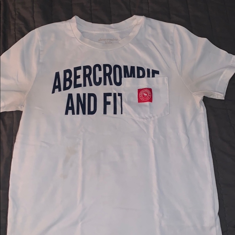 Abercrombie tshirt